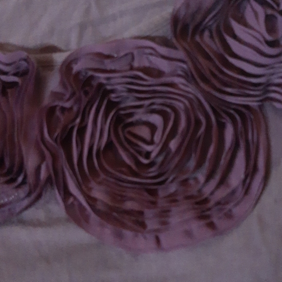 REQUEST Faux Rose tee 33 - Picture 2 of 4